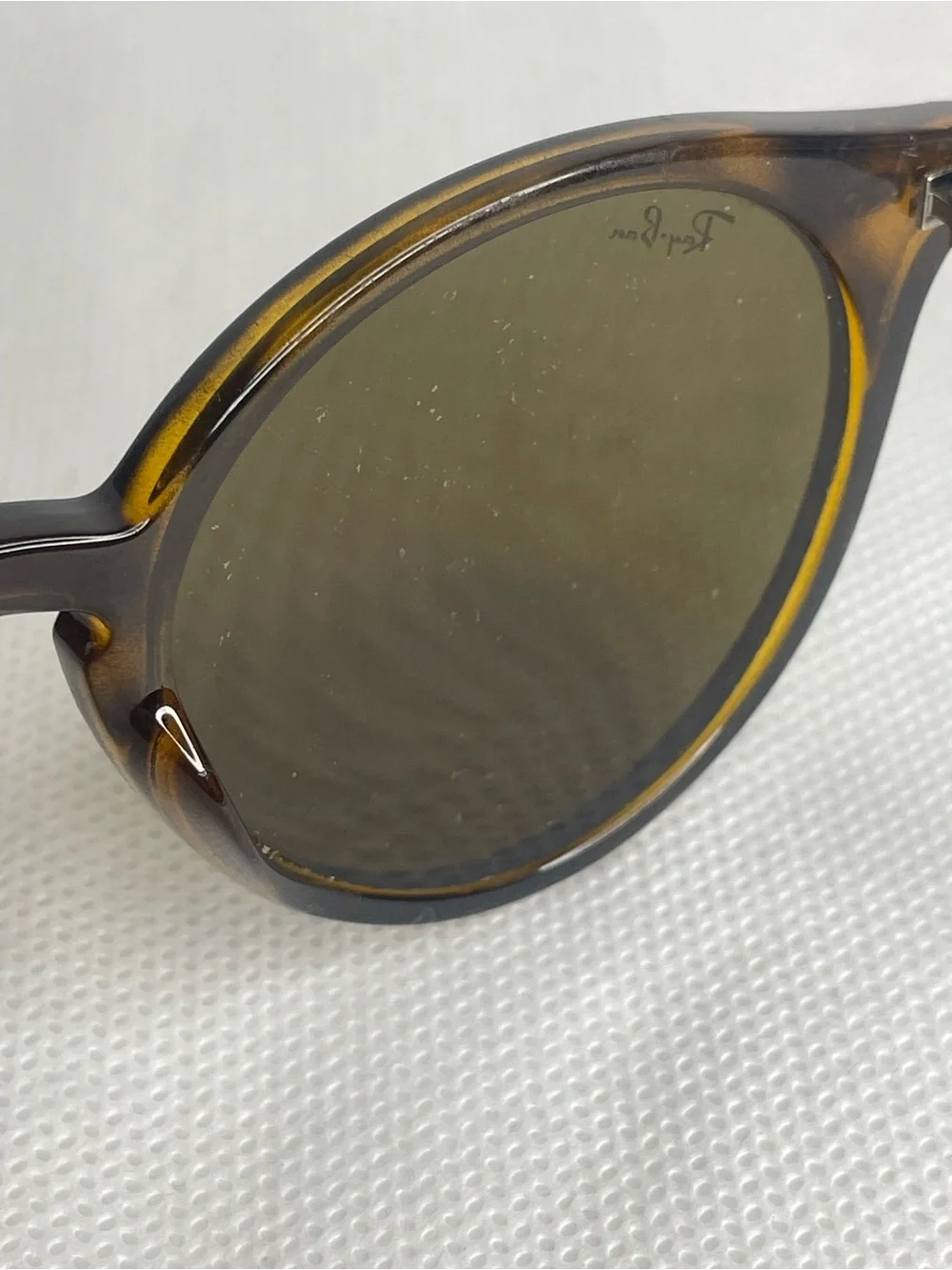 Ray-Ban pictures can
